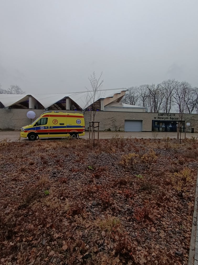 AmbuLans 24 zabezpieczenia medyczne transport medyczny